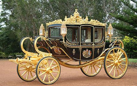 royal_coach_1251638c.jpg