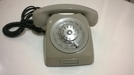telefone+antigo+ericsson+anos+80+jundiai+sp+brasil__B71E6B_1.jpg