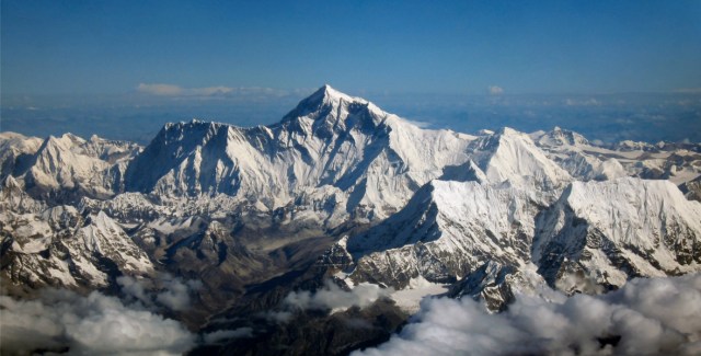 Everest.jpg